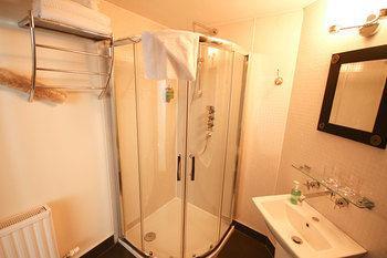 מלון קהרסיבין Quinlan & Cooke Boutique Townhouse מראה חיצוני תמונה
